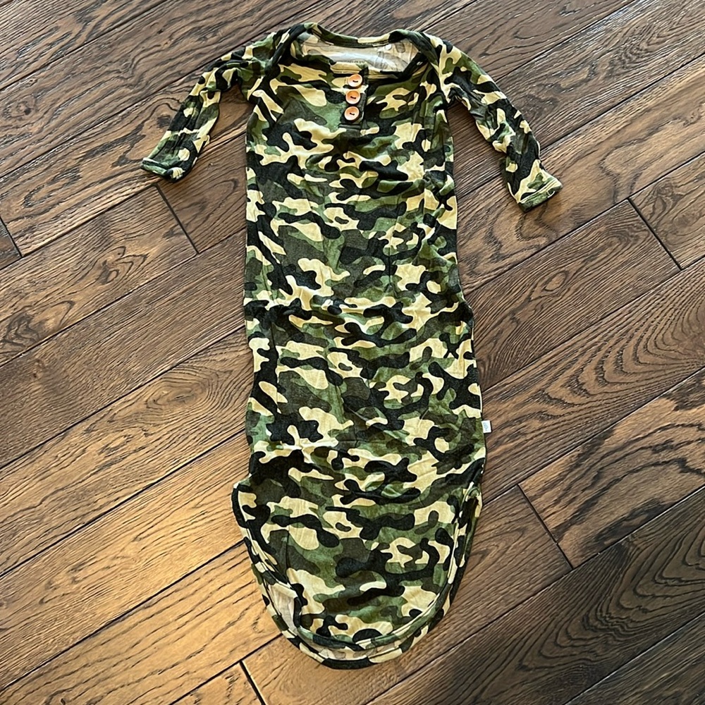 Posh Peanut Long Sleeve Knotted Gown - viscose